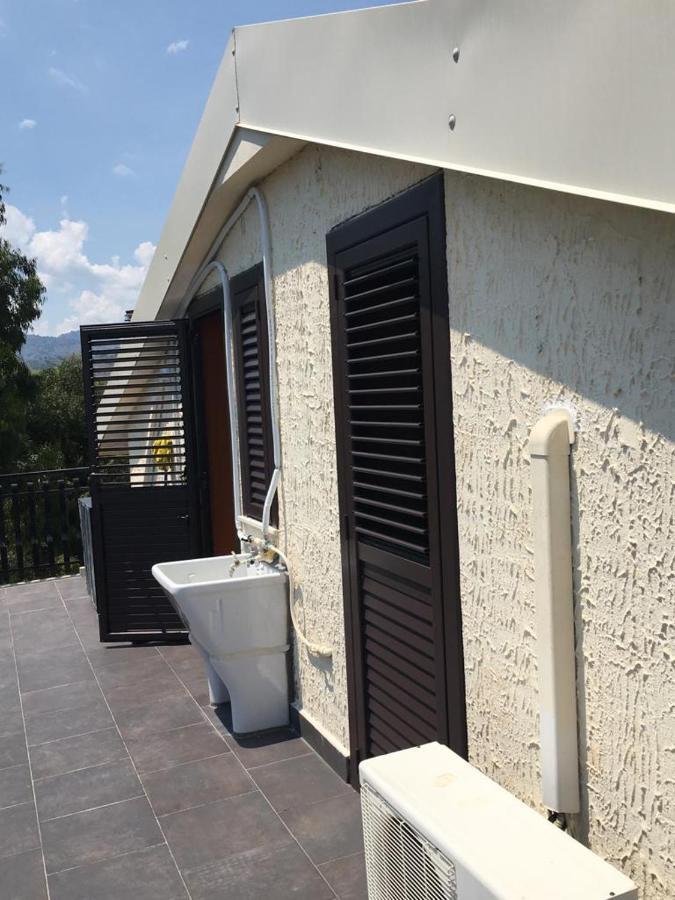 Beda House Panoramica E Tranquilla Villa Giardini Naxos Exterior photo
