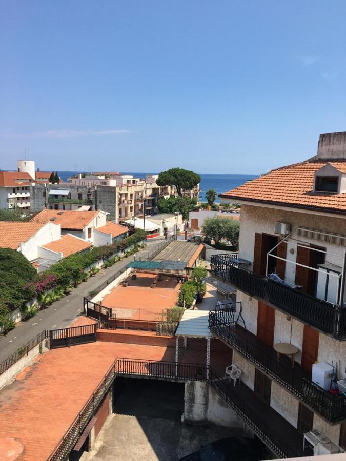 Beda House Panoramica E Tranquilla Villa Giardini Naxos Exterior photo